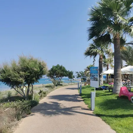 Sea View Apartamento Protaras